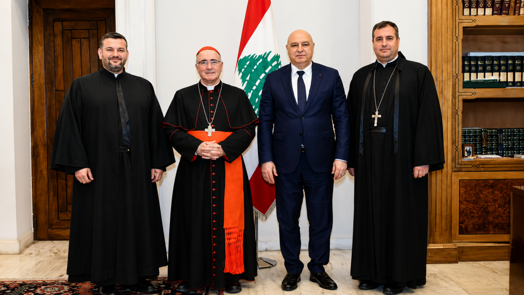 عون يستقبل كاردينال الأوروغواي: الانتشار اللبناني جسر تواصل بين الشرق والغرب
