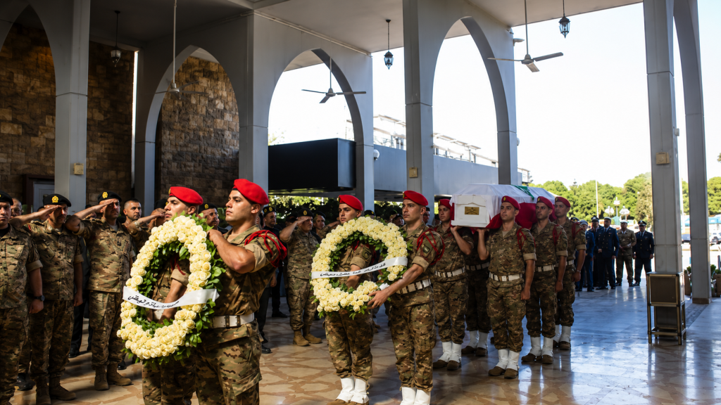 وداع العميد الشهيد وسام صبره… وفاء حتى الشهادة
