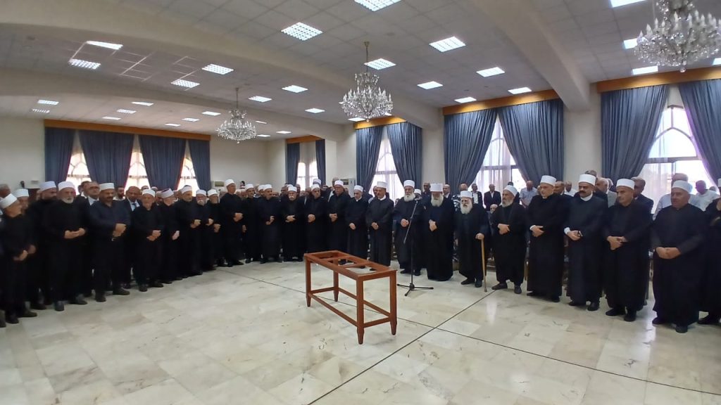شيخ العقل شارك في تشييع اللواء تقي الدين وزار الشيخ سري الدين في بعقلين