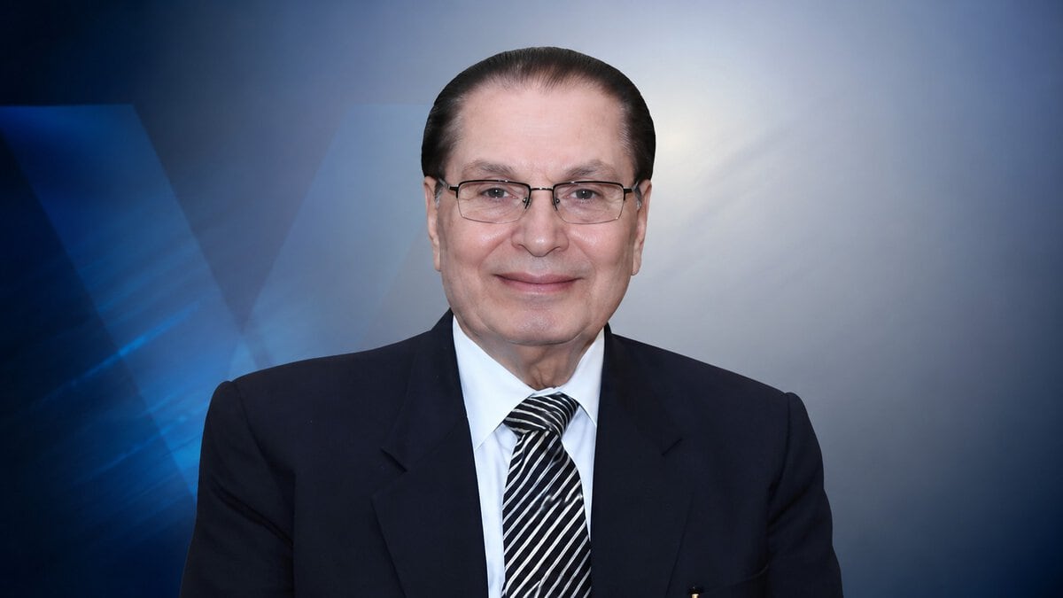 مستشفى الساحل يكرّم الدكتور نسيب فوّاز تقديرًا لدعمه القطاع الصحي وتعزيز الشراكة مع الاغتراب