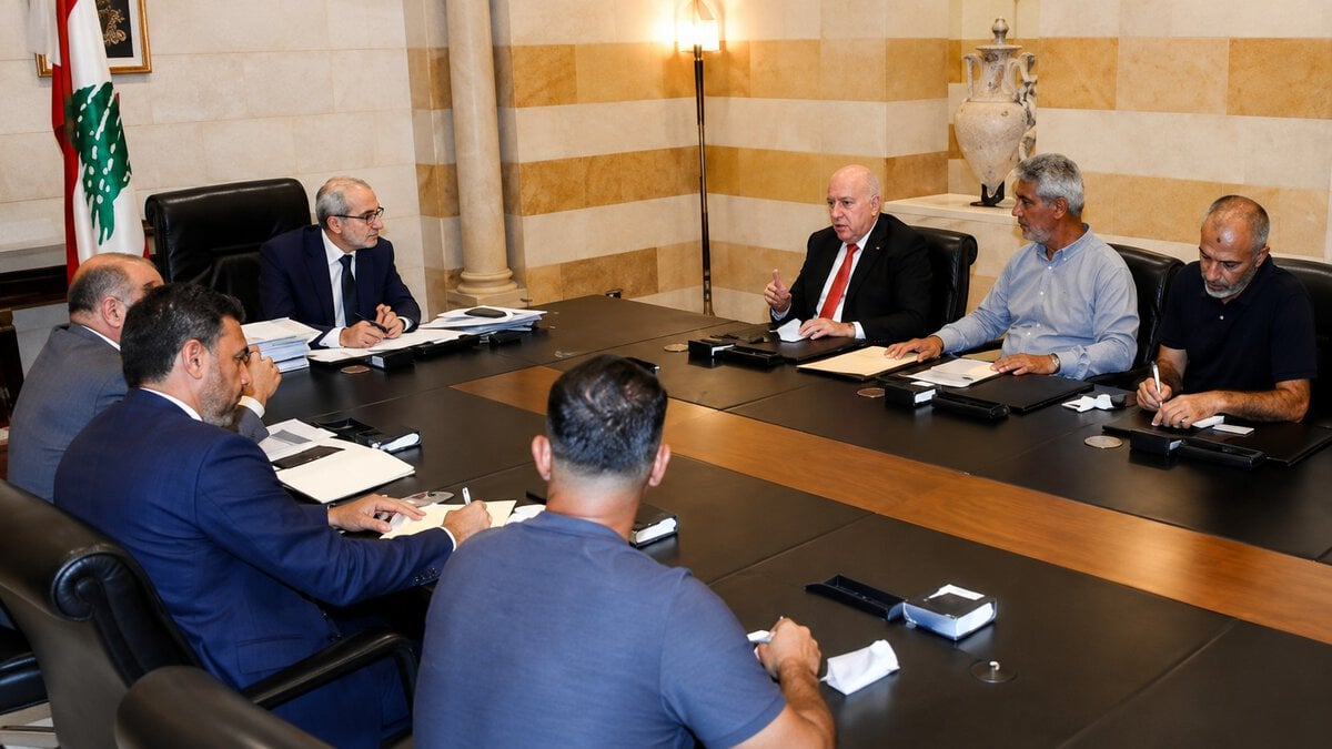 نواف سلام : إعادة إعمار البلدات الجنوبية أولوية… والجيش ضمانة عودة الأهالي