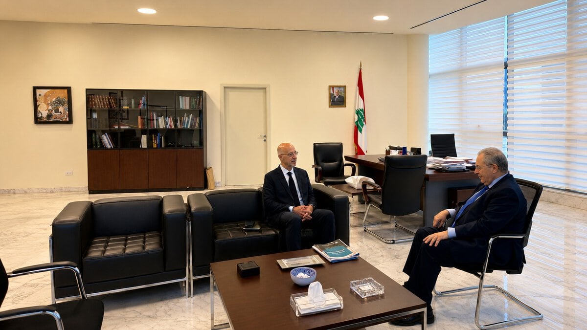 نائب رئيس الحكومة يستقبل الوزير السابق ناصر ياسين ويبحث معه تعزيز البحث والنقاش في قضايا السياسة العامة